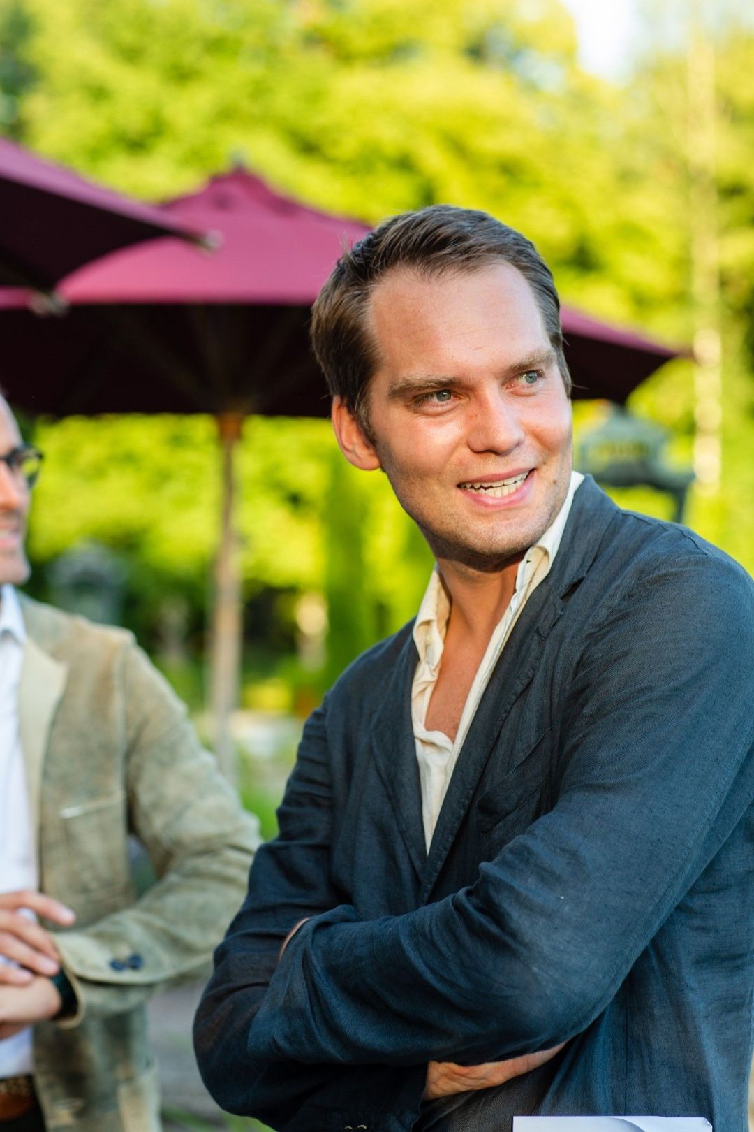 Portrait von Dr. Simon Strauss