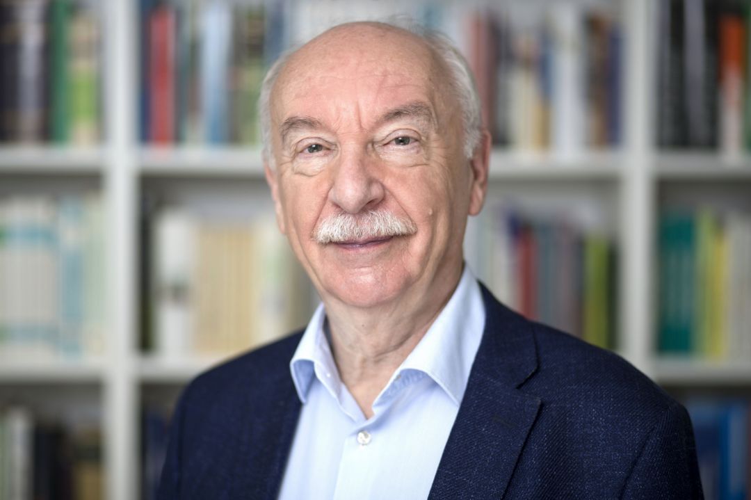 Portrait von Prof. Dr.  Gerd Gigerenzer